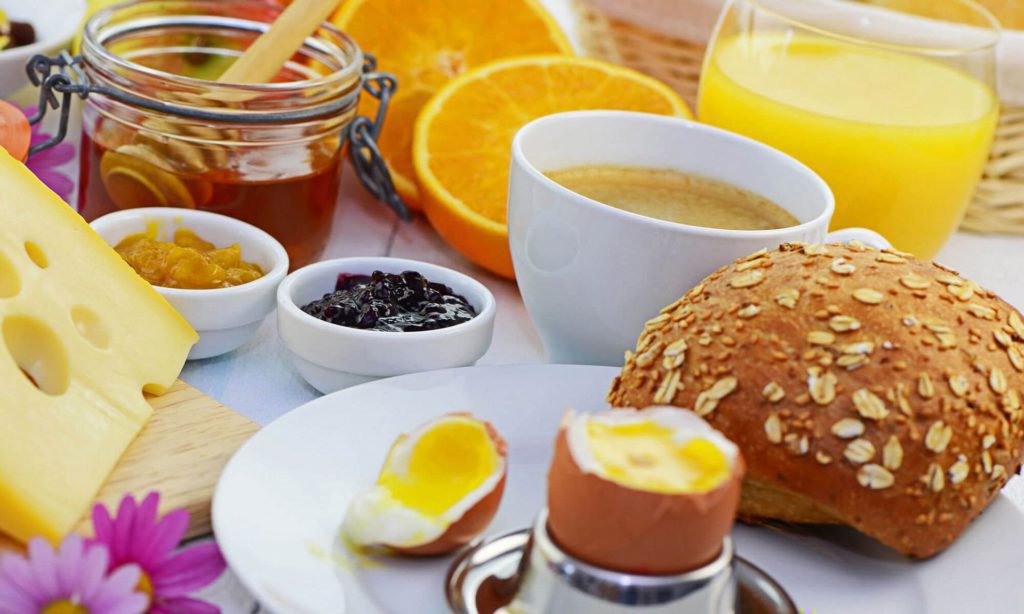 kulinarik-und-almgenuss-im-berggasthof-oberhauserhuette-suedtirol